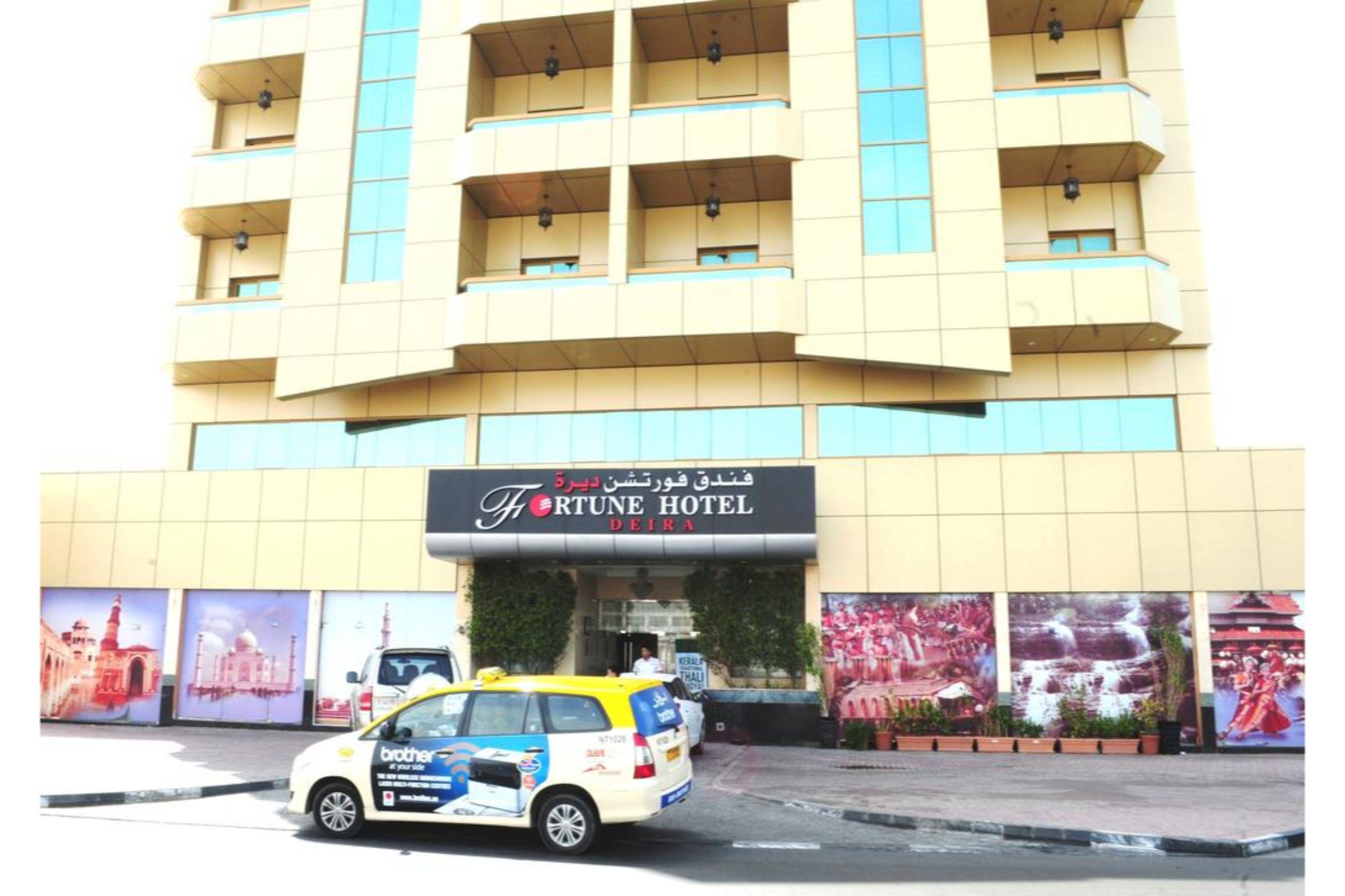 Fortune Hotel Deira Dubai Exteriör bild