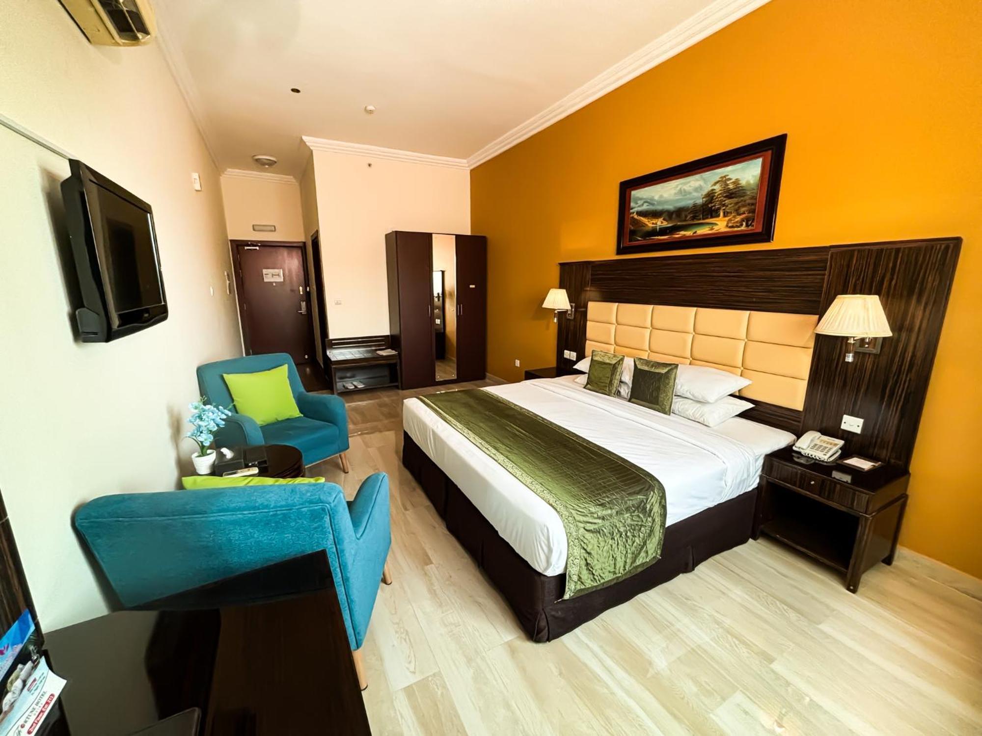Fortune Hotel Deira Dubai Exteriör bild